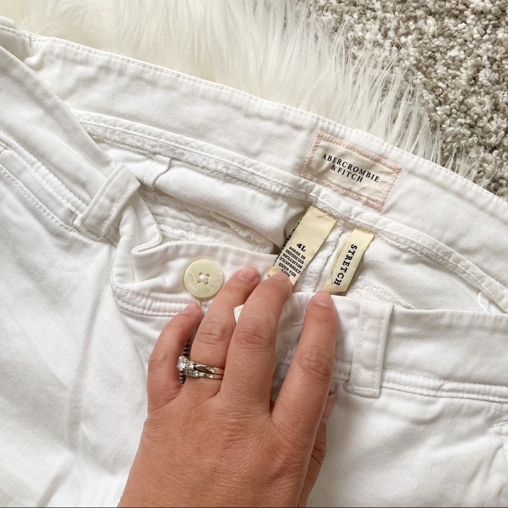 Abercrombie & Fitch | White Pants - Picture 5 of 8